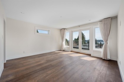 Photo 16 at 1468 Kings Avenue, Ambleside, West Vancouver