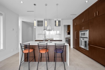 Photo 8 at 1468 Kings Avenue, Ambleside, West Vancouver