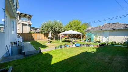 Photo 14 at 219 W 42nd Avenue, Oakridge VW, Vancouver West