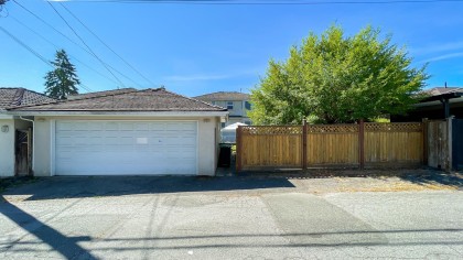 Photo 18 at 219 W 42nd Avenue, Oakridge VW, Vancouver West