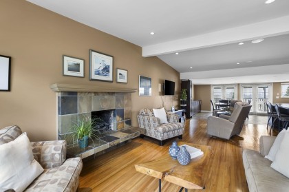 Photo 5 at 831 Whitchurch Street, Calverhall, North Vancouver