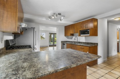 Photo 30 at 831 Whitchurch Street, Calverhall, North Vancouver