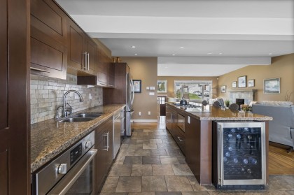 Photo 10 at 831 Whitchurch Street, Calverhall, North Vancouver