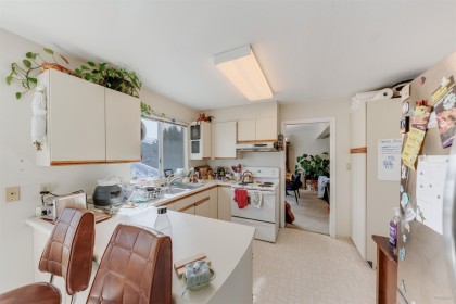 Photo 8 at 5592 Elizabeth Street, Cambie, Vancouver West