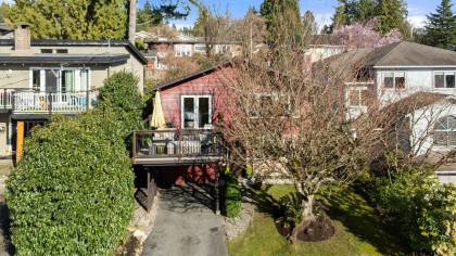 Photo 2 at 3300 Mahon Avenue, Upper Lonsdale, North Vancouver