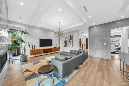 Photo 13 at 2820 W 32nd Avenue, MacKenzie Heights, Vancouver West