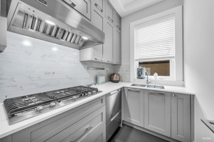 Photo 12 at 2820 W 32nd Avenue, MacKenzie Heights, Vancouver West