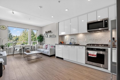 Photo 6 at 511 - 2651 Library Lane, Lynn Valley, North Vancouver