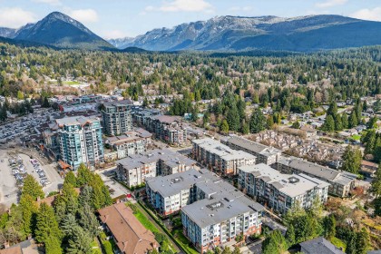 Photo 1 at 511 - 2651 Library Lane, Lynn Valley, North Vancouver