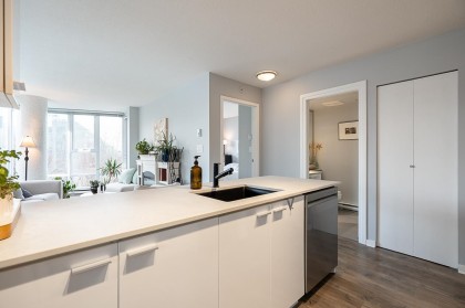 Photo 5 at 503 - 602 Citadel Parade, Downtown VW, Vancouver West