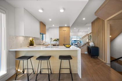 Photo 1 at 3218 Highland Boulevard, Edgemont, North Vancouver