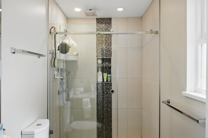 Photo 12 at 4938 Redonda Drive, Canyon Heights NV, North Vancouver