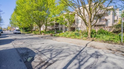 Photo 1 at 305 - 975 W 13th Avenue, Fairview VW, Vancouver West