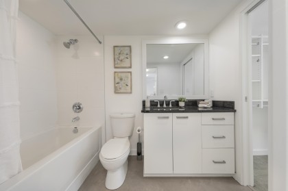 Photo 26 at 374 - 2080 W Broadway, Kitsilano, Vancouver West