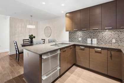 Photo 10 at 406 - 210 W 13 Street, Central Lonsdale, North Vancouver