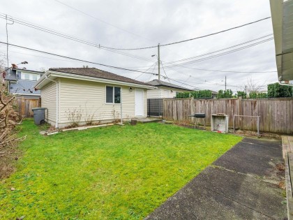 Photo 8 at 1573 W 66th Avenue, S.W. Marine, Vancouver West