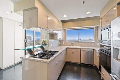 Photo 6 at 1100 - 5890 Balsam Street, Kerrisdale, Vancouver West