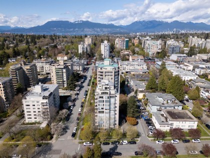 Photo 33 at 1100 - 5890 Balsam Street, Kerrisdale, Vancouver West