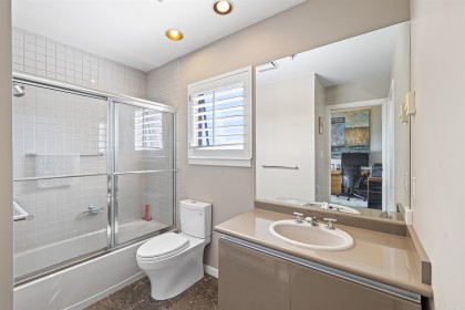 Photo 29 at 1100 - 5890 Balsam Street, Kerrisdale, Vancouver West