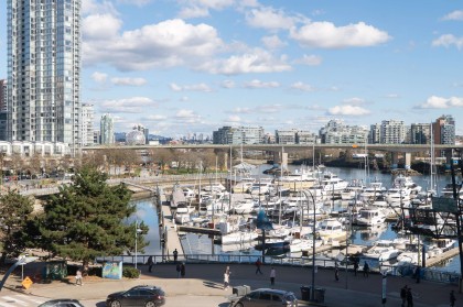 Photo 33 at 505 - 1201 Marinaside Crescent, Yaletown, Vancouver West