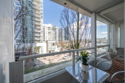 Photo 25 at 505 - 1201 Marinaside Crescent, Yaletown, Vancouver West