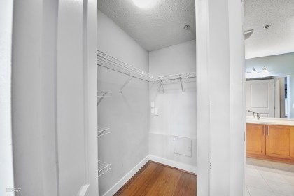 Photo 10 at 212 - 2250 Wesbrook Mall, University VW, Vancouver West