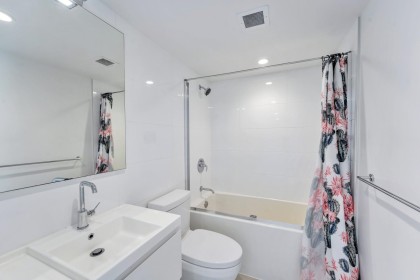 Photo 9 at 1209 - 1133 Hornby Street, Downtown VW, Vancouver West