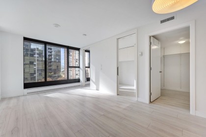 Photo 11 at 1209 - 1133 Hornby Street, Downtown VW, Vancouver West