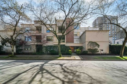 Photo 4 at 310 - 1080 Broughton Street, West End VW, Vancouver West