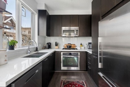 Photo 9 at 207 - 217 W 8th Street, Central Lonsdale, North Vancouver