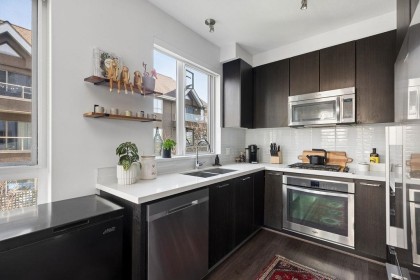 Photo 8 at 207 - 217 W 8th Street, Central Lonsdale, North Vancouver