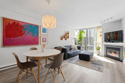 Photo 5 at 1409 W 6th Avenue, False Creek, Vancouver West