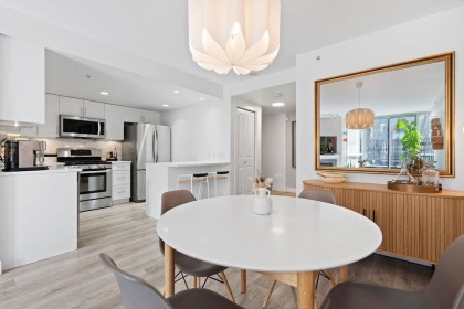 Photo 14 at 1409 W 6th Avenue, False Creek, Vancouver West