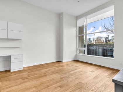 Photo 12 at 296 W 1st Avenue, False Creek, Vancouver West