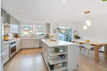 Photo 4 at 8 - 856 Orwell Street, Lynnmour, North Vancouver