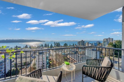 Photo 2 at 1202 - 650 16th Street, Ambleside, West Vancouver