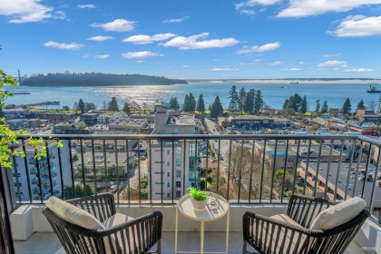 Photo 3 at 1202 - 650 16th Street, Ambleside, West Vancouver