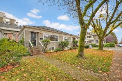 Photo 6 at 2303 W 3rd Avenue, Kitsilano, Vancouver West