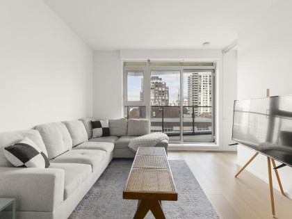 Photo 4 at 1104 - 889 Pacific Street, Downtown VW, Vancouver West