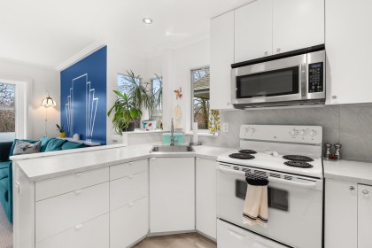 Photo 17 at E301 - 623 W 14th Avenue, Fairview VW, Vancouver West