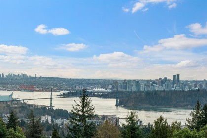 Photo 4 at 63 - 2212 Folkestone Way, Panorama Village, West Vancouver