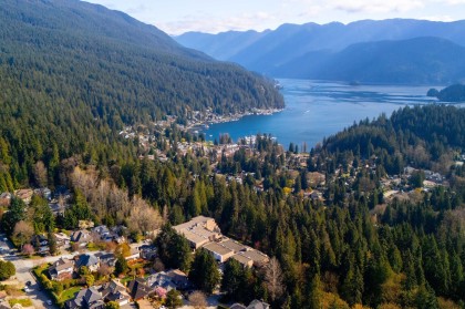 Photo 5 at 104 - 1500 Ostler Court, Indian River, North Vancouver