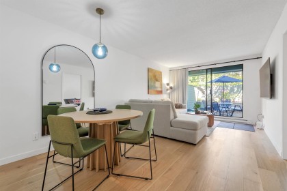 Photo 9 at 208 - 2119 Bellevue Avenue, Dundarave, West Vancouver
