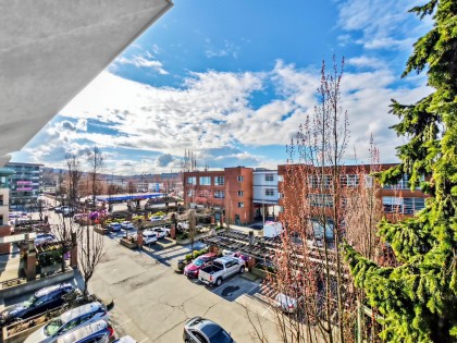 Photo 7 at PH05 - 223 Mountain Highway, Lynnmour, North Vancouver