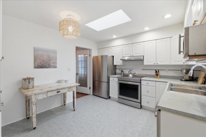 Photo 12 at 2232 W 14th Avenue, Kitsilano, Vancouver West