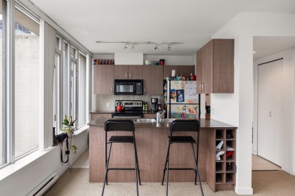 Photo 13 at 718 - 610 Granville Street, Downtown VW, Vancouver West