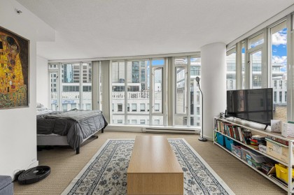 Photo 10 at 718 - 610 Granville Street, Downtown VW, Vancouver West