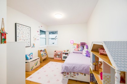 Photo 11 at 3985 Frames Place, Indian River, North Vancouver