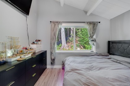 Photo 16 at 3870 Emerald Drive, Edgemont, North Vancouver