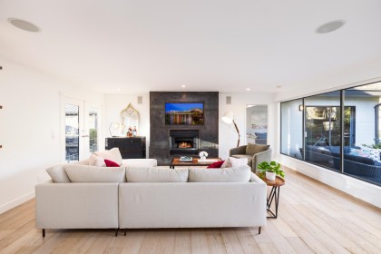 Photo 8 at 4198 Sunset Boulevard, Canyon Heights NV, North Vancouver